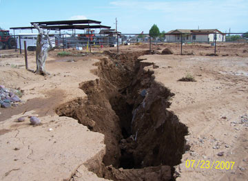 Earth fissure in Chandler Heights, Ariz.